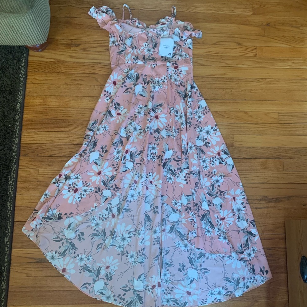 XXL. Cold shoulder dress. NWT